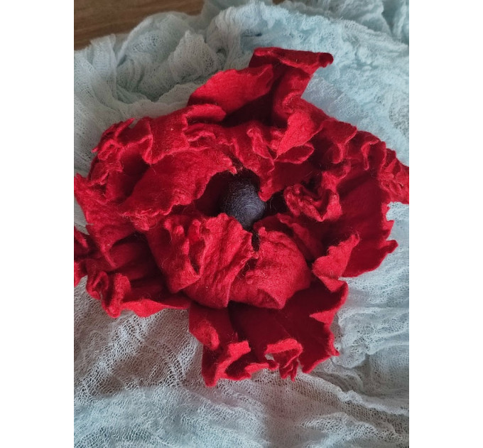 Large red wool poppy brooch
