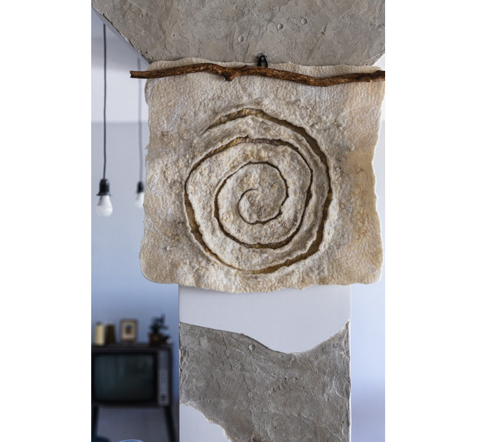 Wool wall decor